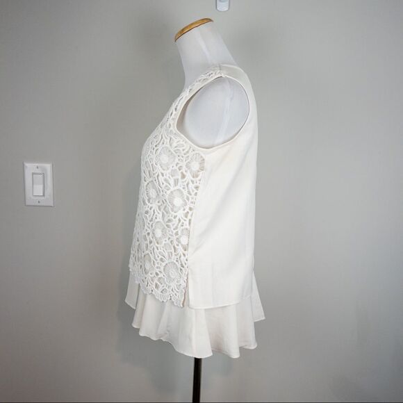 Goodnight Macaroon Womens Size Small White Sleeveless Guipure Lace Top Blouse - Picture 7 of 9